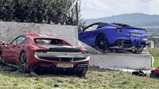 Sürət yarışına çıxan lüks avtomobillər darmadağın oldu – REAL VİDEO  