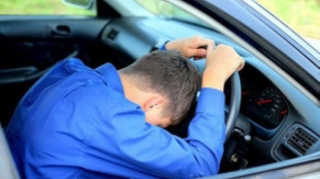 Bakıda sürücü sükan arxasında ölüb 