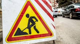 Yeni təmir olunmuş yolu qazan bu qurum imiş - RƏSMİ   - FOTO