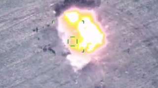 Vətən müharibəsində düşmənin hərbi texnikasının məhv edilməsinin görüntüləri - VİDEO