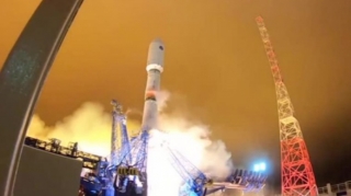 Rusiya kosmosa rabitə və kəşfiyyat peykləri göndərdi