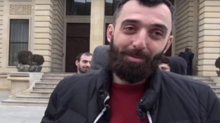 Türkiyə bayrağına hörmətsizlik edən şəxs 30 sutka həbs edildi 