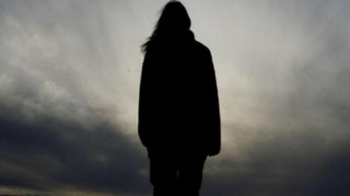 Dərs adı ilə evdən çıxan məktəbli qız itkin düşdü 