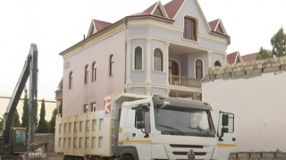 Bakıda bu evlərin sahiblərinə kompensasiya ödənildi - VİDEO 