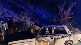 Şəmkirdə minik maşını yanıb - FOTO 