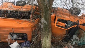 Avtobus aşdı: 8 yaralı - FOTO