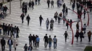 İctimai yerlərdə 5 nəfərdən artıq toplaşma qadağandır 