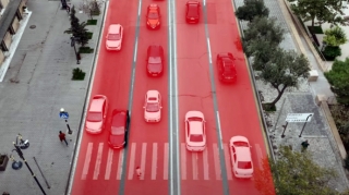 Жизнь пешеходов под угрозой: как сделать переход у Госкомстата безопасным? - VİDEO