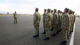Azərbaycan Ordusunun bölmələrində döyüş hazırlığı üzrə dərslər keçirilir  - VİDEO - FOTO