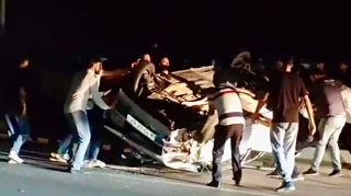 В Агджабеди ВАЗ врезался в "Ниву" и перевернулся - ВИДЕО 