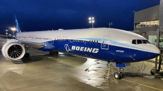 300-ə yaxın "Boeing" təyyarəsi havada partlaya bilər 