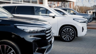 Azərbaycan avtomobil idxalına çəkdiyi xərci artırdı 