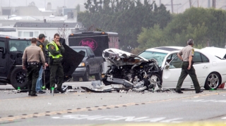 Xaçmazda “06” “Mercedes”lə toqquşdu; ata öldü, oğul yaralandı 