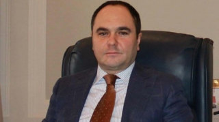 Rasim Məmmədov üzərinə həbs qoyulan 22 milyonluq əmlakı satıbmış - QALMAQAL 