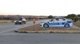 Türkiyədə narkotik tacirləri maketi gerçək sanıb özlərini ələ verdilər 