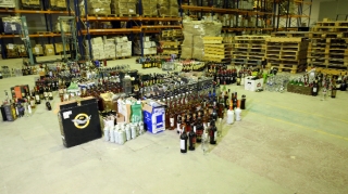 Külli miqdarda aksiz markasız içkilər aşkar edilib   - FOTO