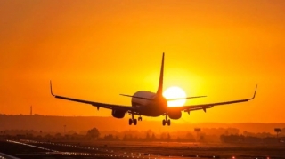 Rusiya beynəlxalq uçuşları bərpa edir