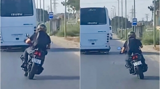 Motosikletlə “sağ-sol” edib yol boyu təhlükə yaratdı - 99-L-814   - VİDEO