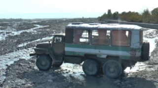 Azərbaycanda bu kəndlərə ancaq "Ural" maşınları ilə getmək mümkündür - VİDEO 