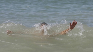 Ağsuda 22 yaşlı oğlan su anbarında boğulub 