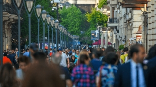 Prezident minimum əməkhaqqı ilə bağlı qanunda dəyişikliyi TƏSDİQLƏDİ 