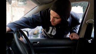 Угнавший машину отца юноша попал в ДТП: есть пострадавшие