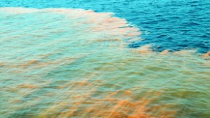 Yunanıstan sahillərində mazut daşıyan tanker batıb