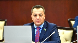 Deputat universitetlərin paytaxtdan kənara köçürülməsini təklif edib 