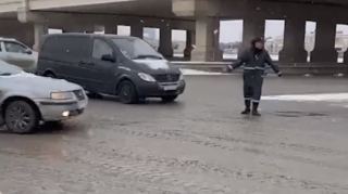 Polis hava şəraiti əlaqədar gücləndirilmiş rejimdə xidmətini davam etdirir  - VİDEO