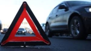 Bakıda 30 yaşlı kişi yol-nəqliyyat hadisəsi zamanı xəsarət alıb 