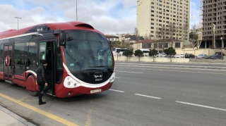 Sabah Bakıda bəzi avtobusların hərəkəti dəyişdiriləcək 