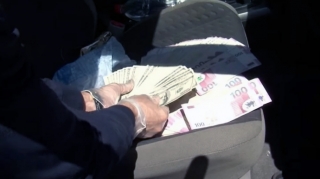 Странный способ мошенничества в Баку: у мужчины забрали автомобиль, а затем снова продали его ему - ВИДЕО 