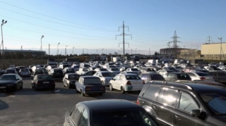 Какая судьба ждет брошенные автомобили на штрафных стоянках Азербайджана? - ВИДЕО