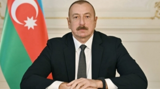 Ильхам Алиев поздравил православную христианскую общину Азербайджана