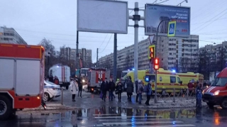 Rusiyada avtobus piyadaları vurdu