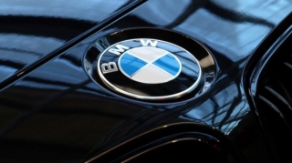 BMW sərmayəçilərini xəbərdarlıq  etdi