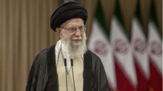 Xamenei aylarla izlənilibmiş 