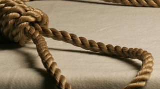 Sumqayıt polisi narkotik aludəçisinin intiharının qarşısını alıb 