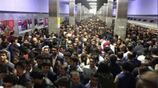 Ekspertdən BNA-ya qarşı SƏRT İTTİHAM  - Metroda sıxlığın yaranmasında birbaşa günahkardır