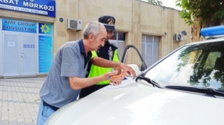 Gəncədə yol polisi  profilaktik tədbirlər həyata keçirib, sürücülər cərimələnib   - FOTO