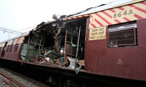 Sərnişin qatarında partlayış: 3 yaralı