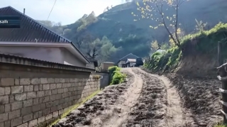 Bu kənddə qaz, yol, işıq yoxdur - VİDEO