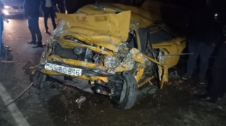 Bərdədə ağır yol qəzası baş verib: Beş nəfər yaralanıb  - FOTO