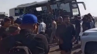 İraqda iranlı zəvvarları daşıyan avtobus aşdı: 20 nəfər həlak olub - VİDEO 