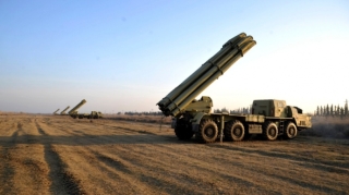 Ordumuz təlimlərdə "Smerç" raketlərindən döyüş atışları icra edib - VİDEO 