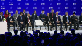 Prezident Davosda tədbirdə iştirak edir - Canlı 