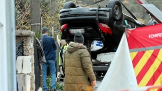 Narkoman yeniyetmə maşını hovuza saldı – 3 ÖLÜ  