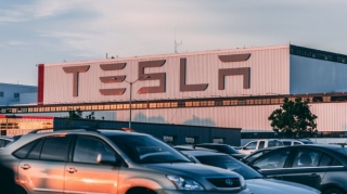 “Tesla”nın xalis mənfəəti 8 dəfəyədək artıb