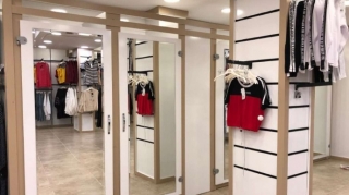 Məşhur ticarət mərkəzi BAĞLANIR? - VİDEO 