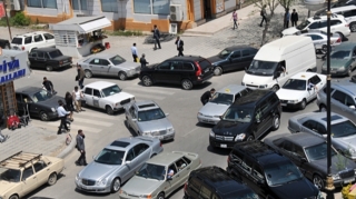 МЧС: Хаотичная парковка затрудняет проезд спасательной техники 